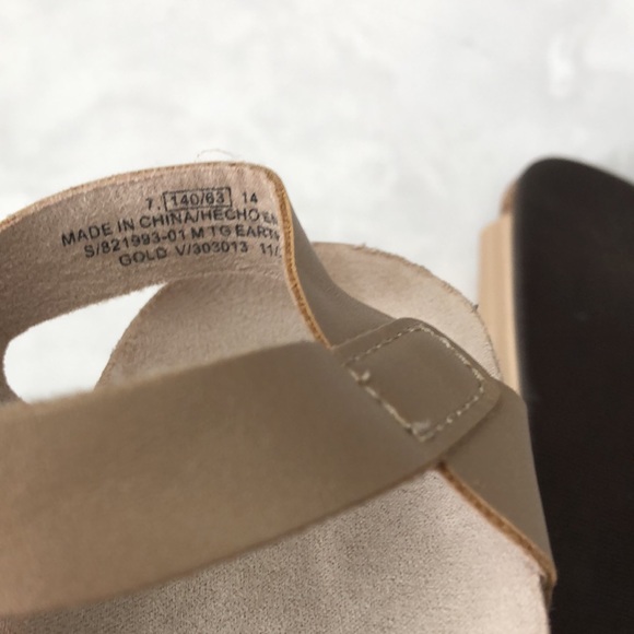 Gold toddler sandals - Picture 5 of 5